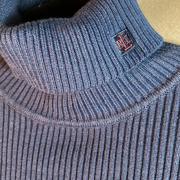 90’s Vintage Lauren Ralph Lauren turtleneck. XL. Box Z. Navy - Picture 2 of 4